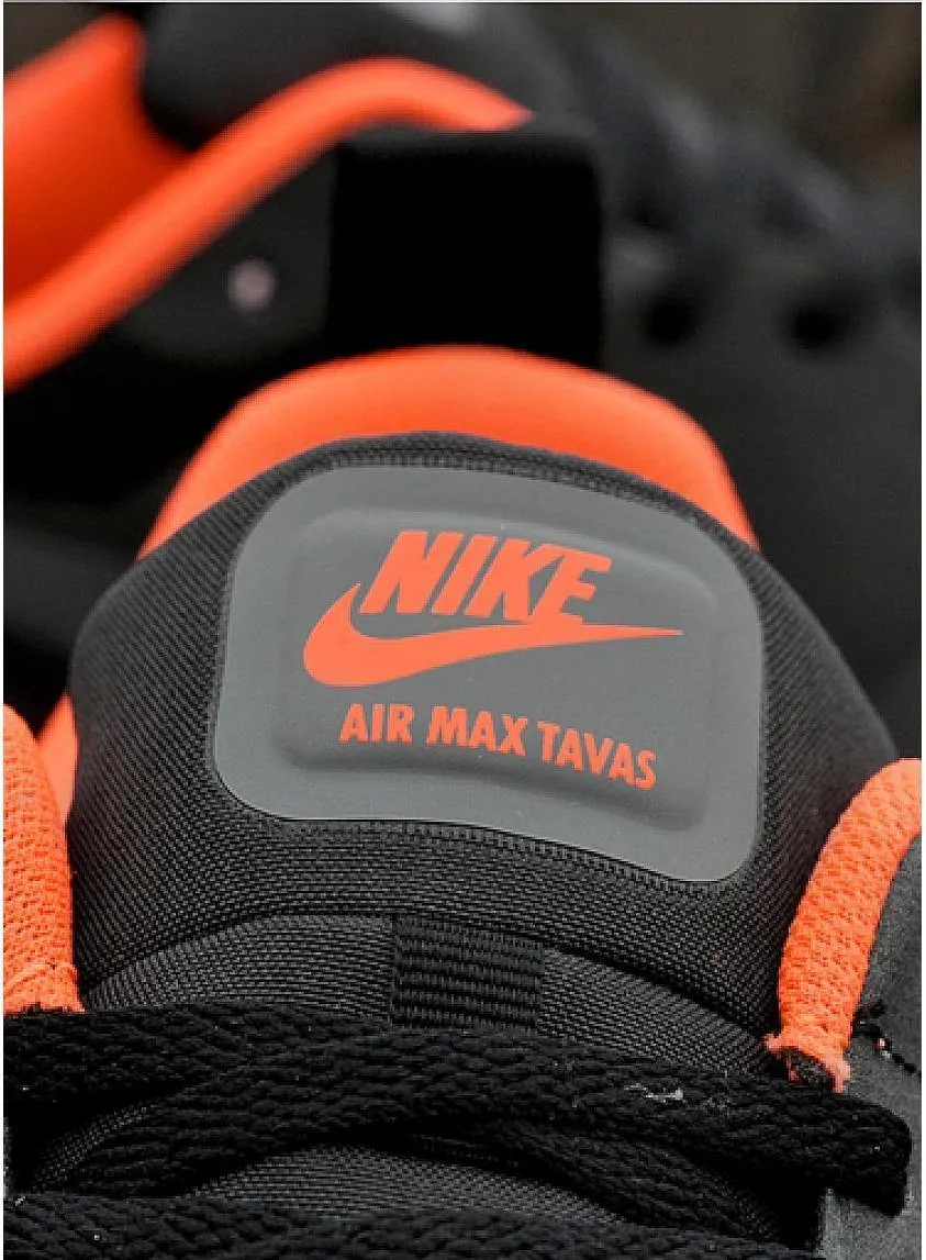 Air Max Tavas Black Dark Grey Crimson