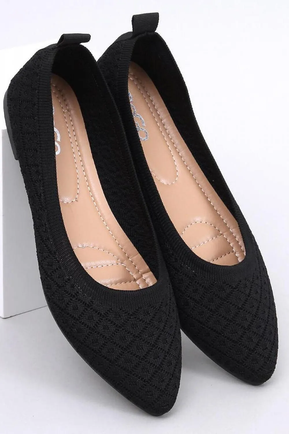 Ballet flats