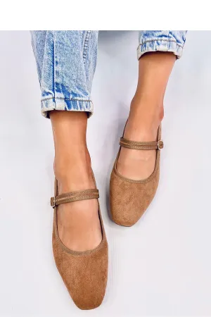 Ballet flats