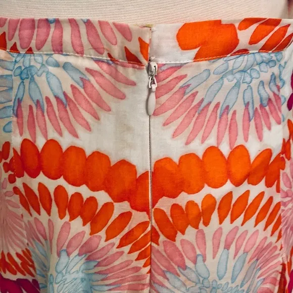 BCBGMAXAZRIA Red White Orange Floral 100% Cotton Chic Pleated Full Skirt Size 4