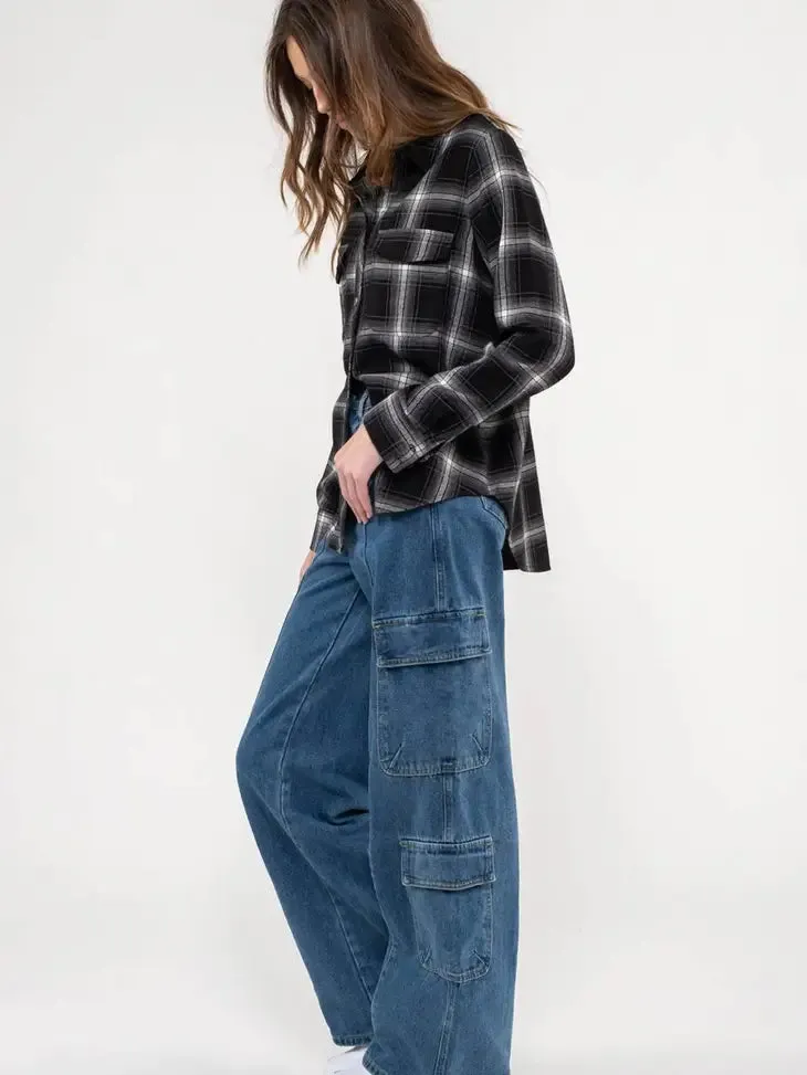 Collared Plaid Long Sleeve Woven Top