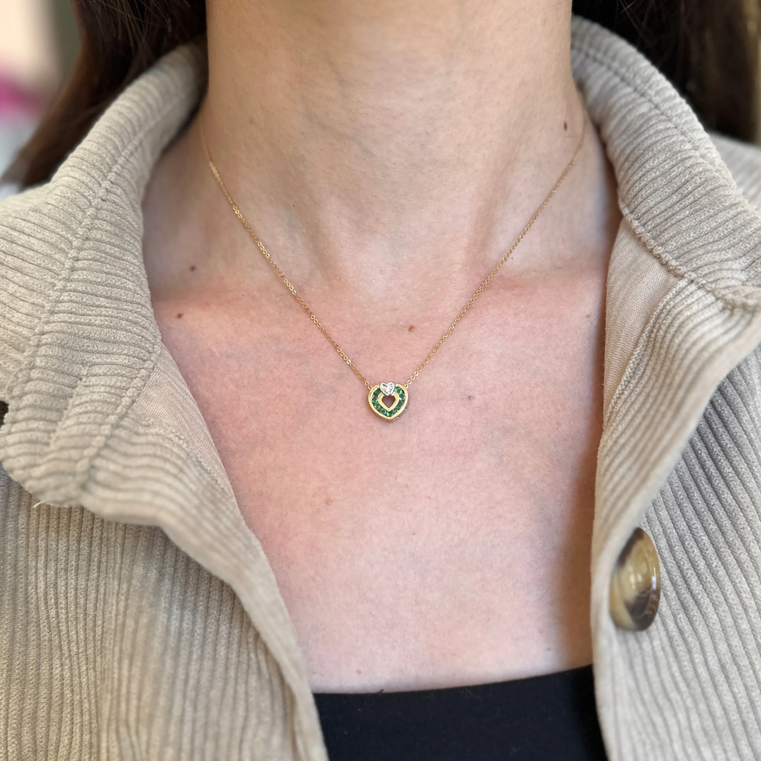 Estate 14KT Yellow Gold Emerald   Diamond Heart Necklace