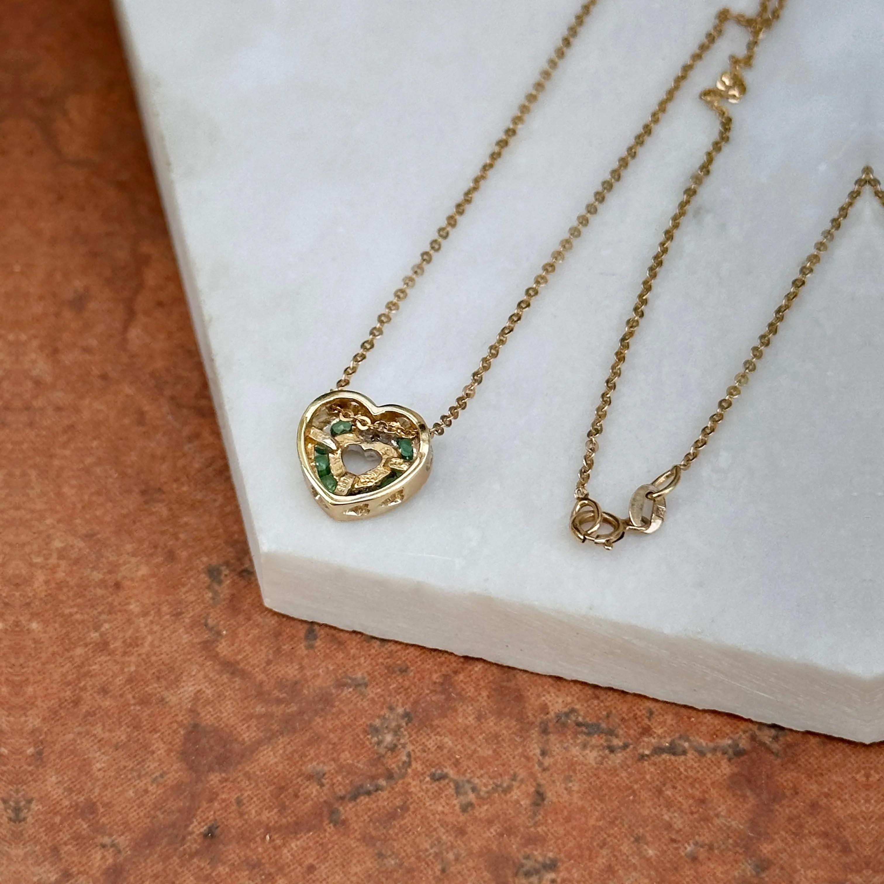 Estate 14KT Yellow Gold Emerald   Diamond Heart Necklace