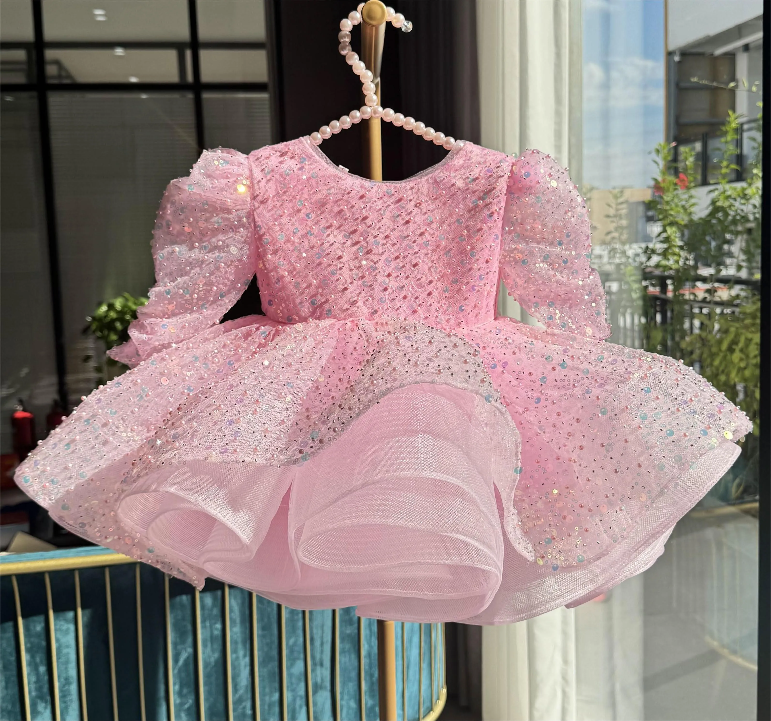 Glittering Pink Princess Dress Versatile Sequined Dress Exquisite Gown Designed for Little Girls