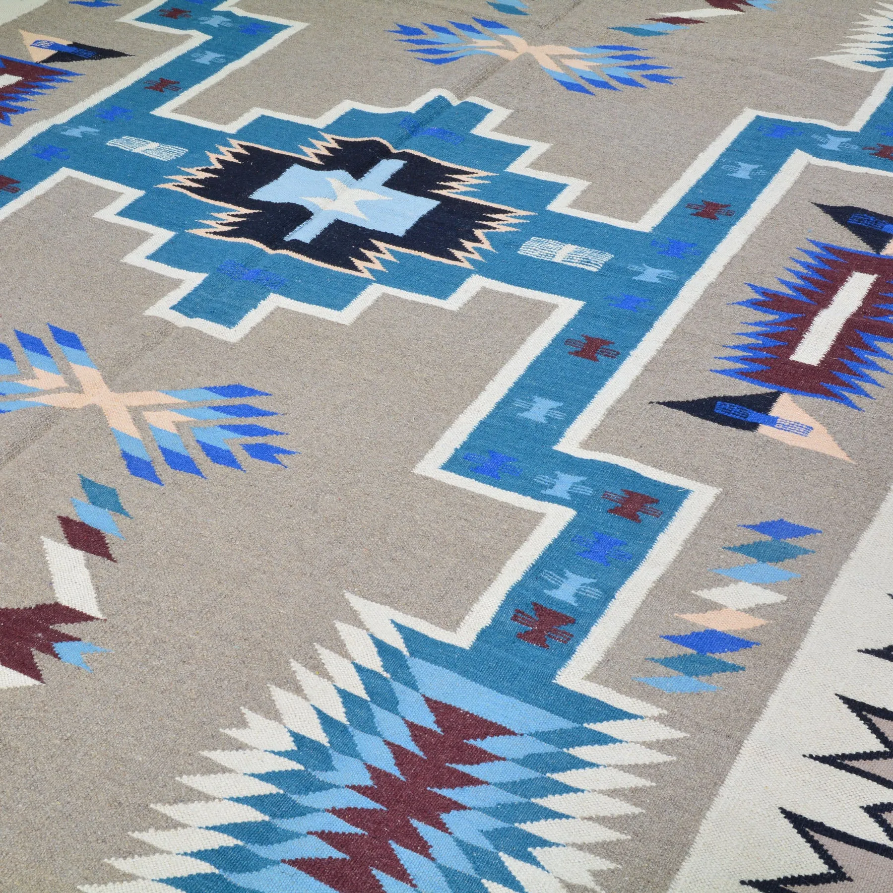 Hand-Woven Reversible Southwestern Design Handmade Wool Kilim (Size 8.1 X 9.8) Cwral-10311