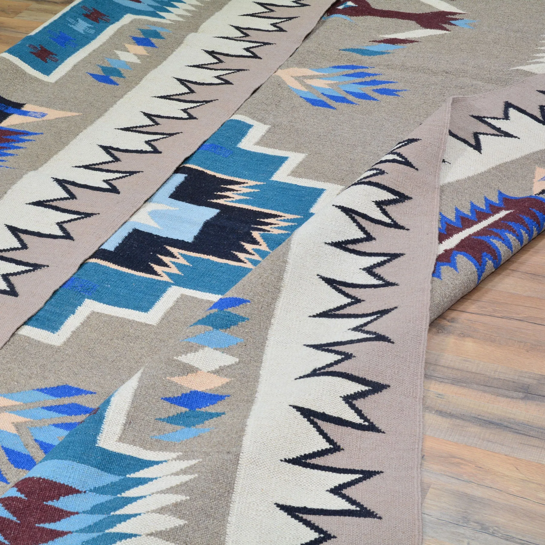 Hand-Woven Reversible Southwestern Design Handmade Wool Kilim (Size 8.1 X 9.8) Cwral-10311