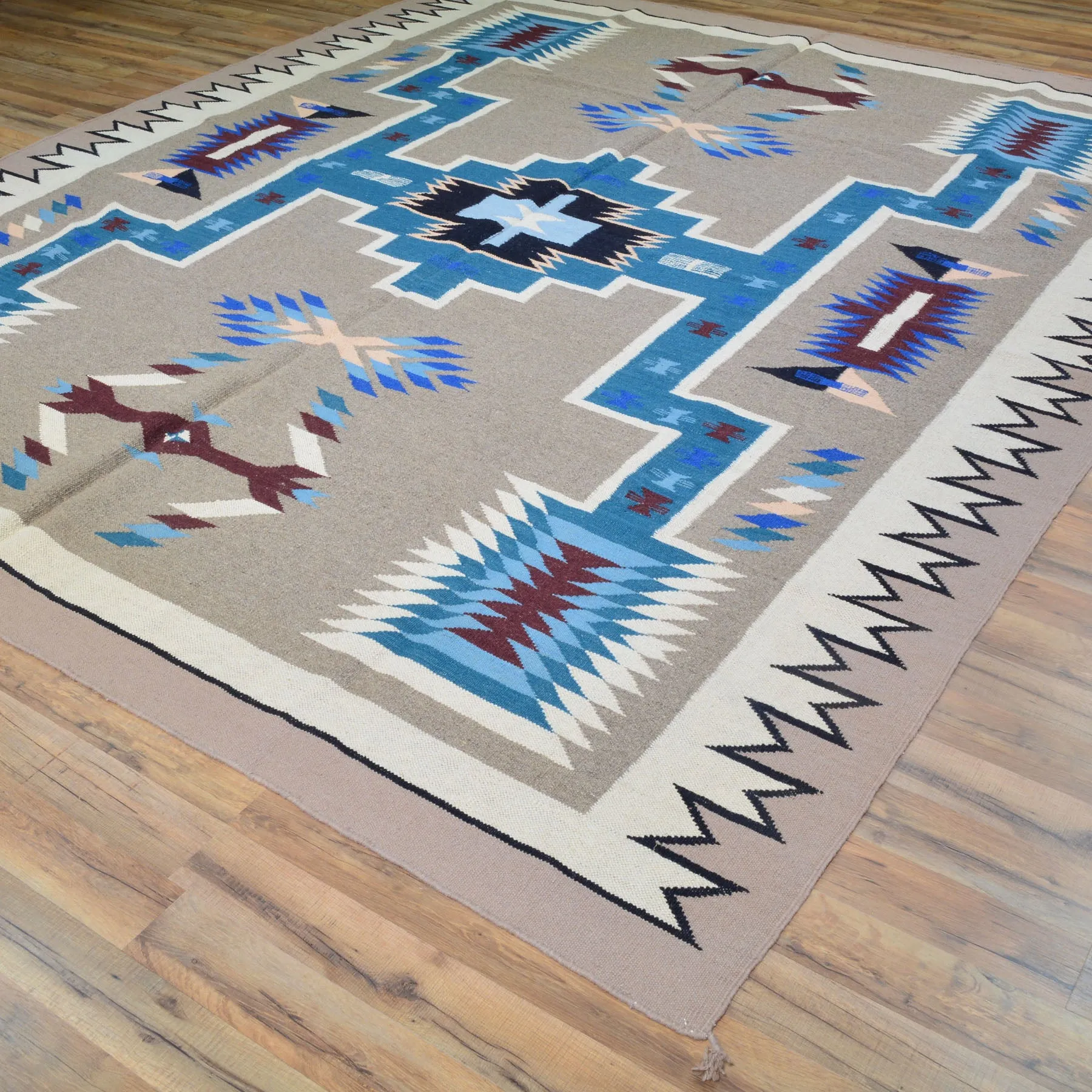 Hand-Woven Reversible Southwestern Design Handmade Wool Kilim (Size 8.1 X 9.8) Cwral-10311