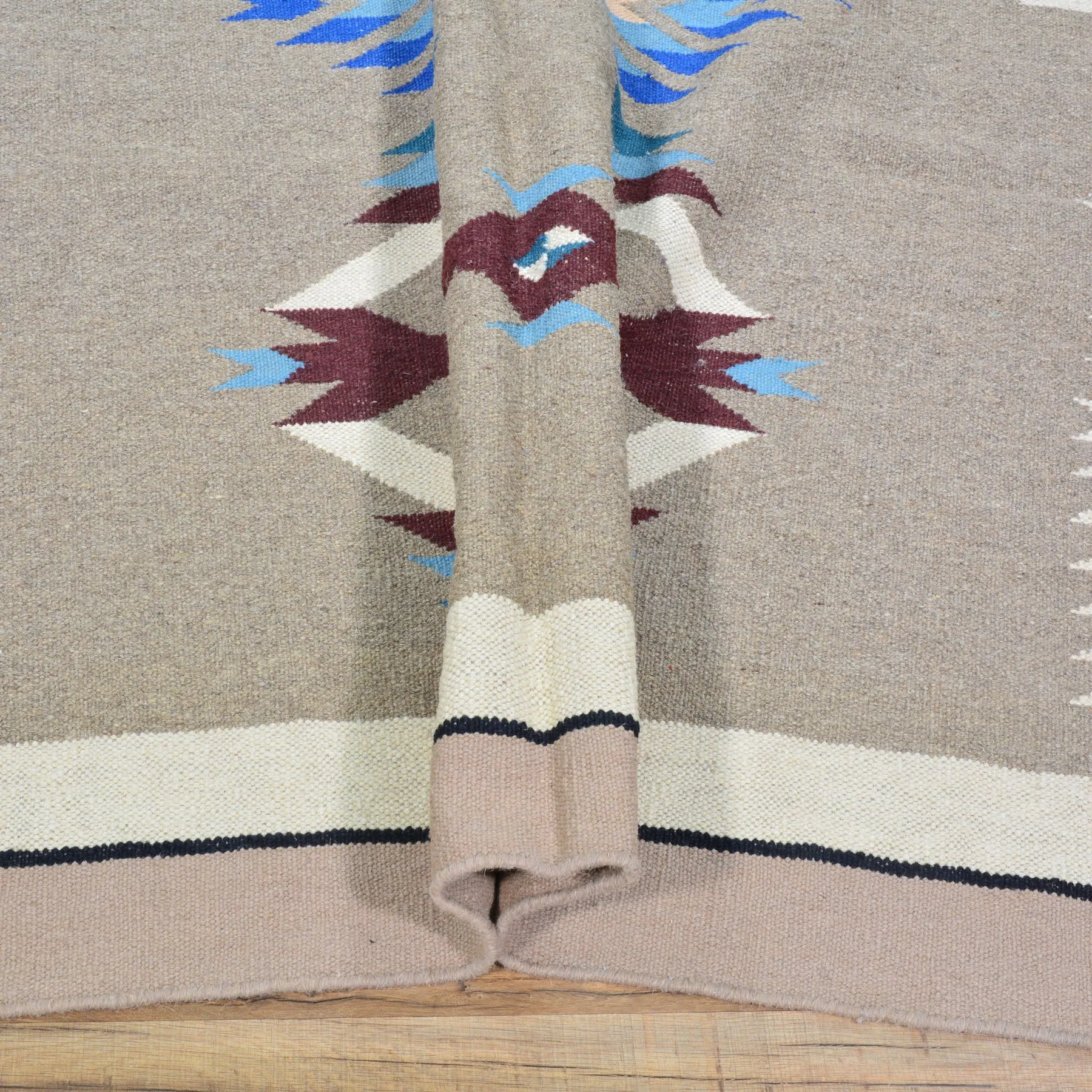 Hand-Woven Reversible Southwestern Design Handmade Wool Kilim (Size 8.1 X 9.8) Cwral-10311