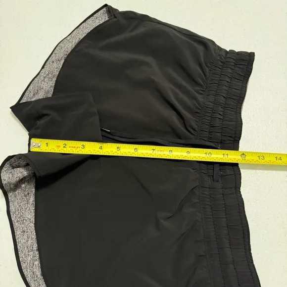 Lululemon Choose A Side Reversible Short Heather Lux Multi Black Size 6