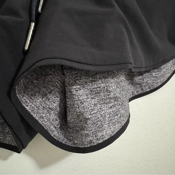 Lululemon Choose A Side Reversible Short Heather Lux Multi Black Size 6