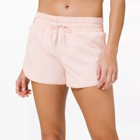 Lululemon Choose A Side Short 3&quot; Sz 6 Like New