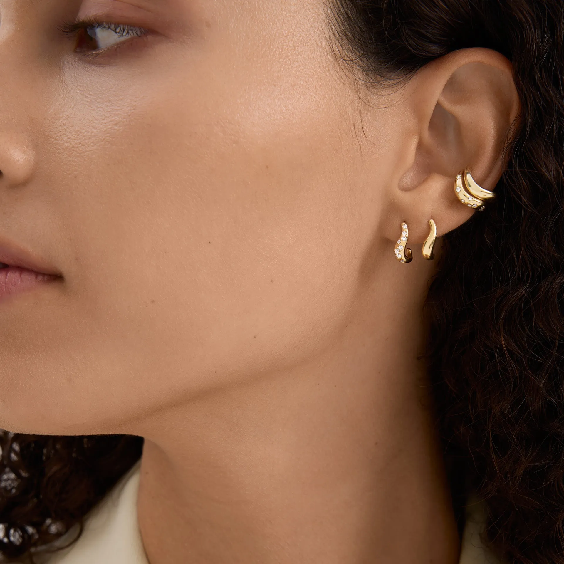 Lune Galactic Ear Cuff