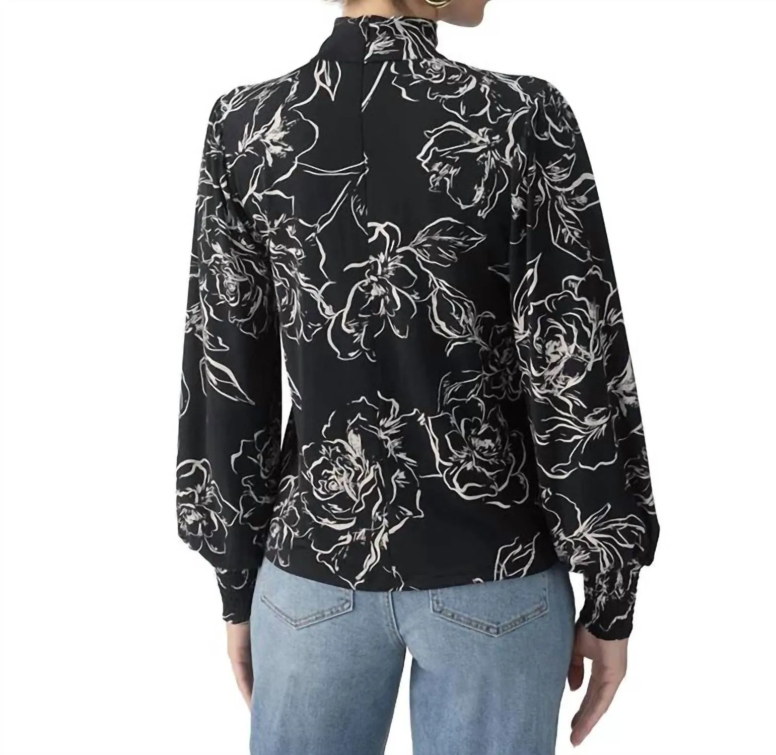 On The Spot Floral Blouse In Rose Black