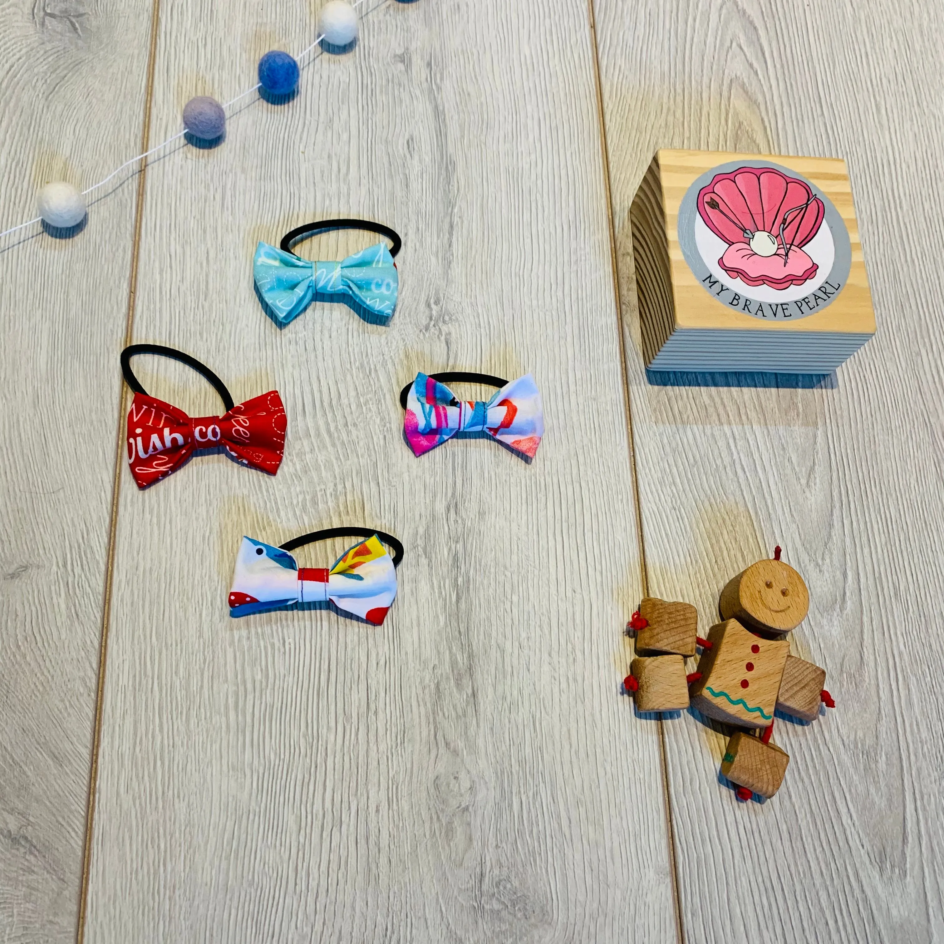 Ready To Ship Woven Bow Bobbles