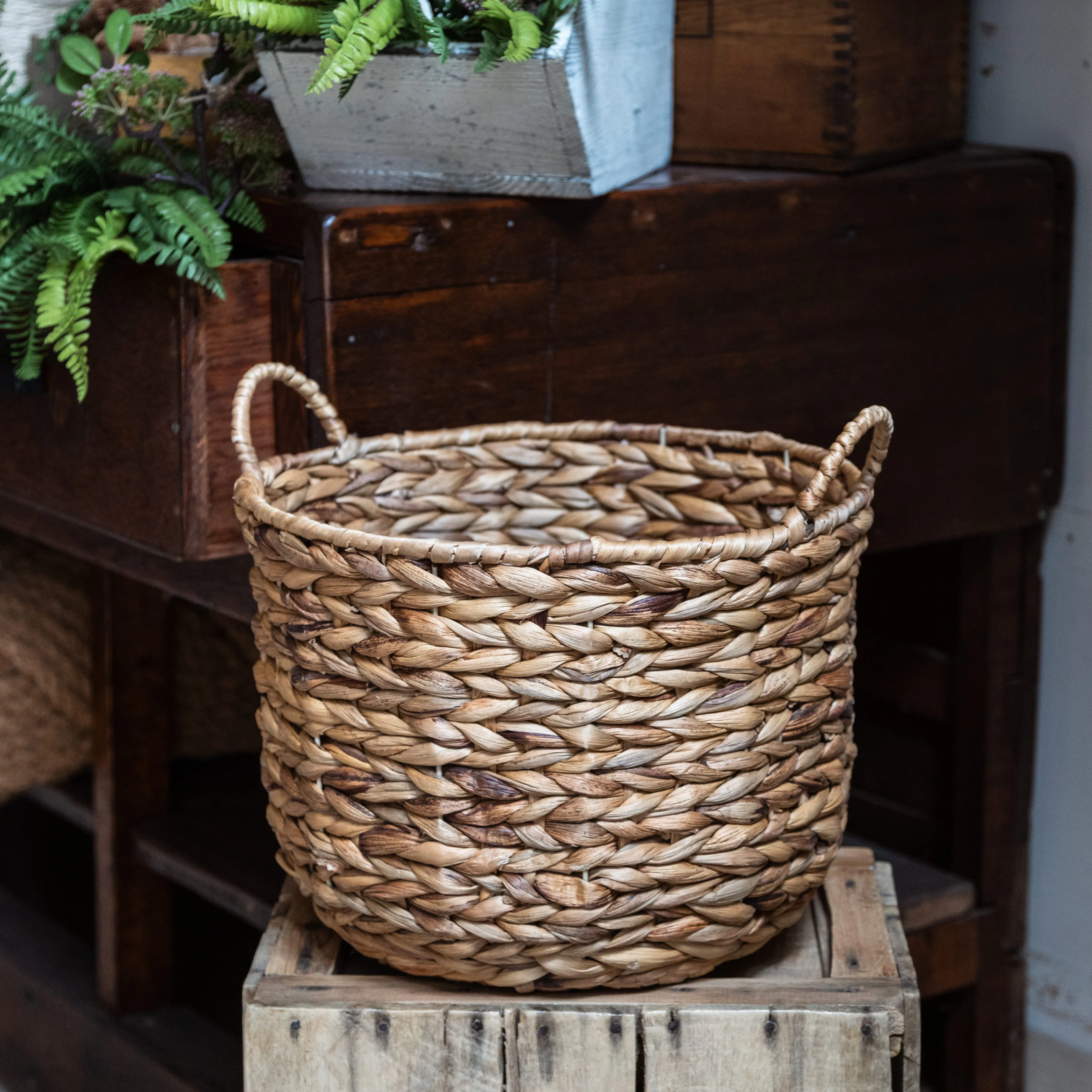 Round Woven Hyacinth Basket with Handles