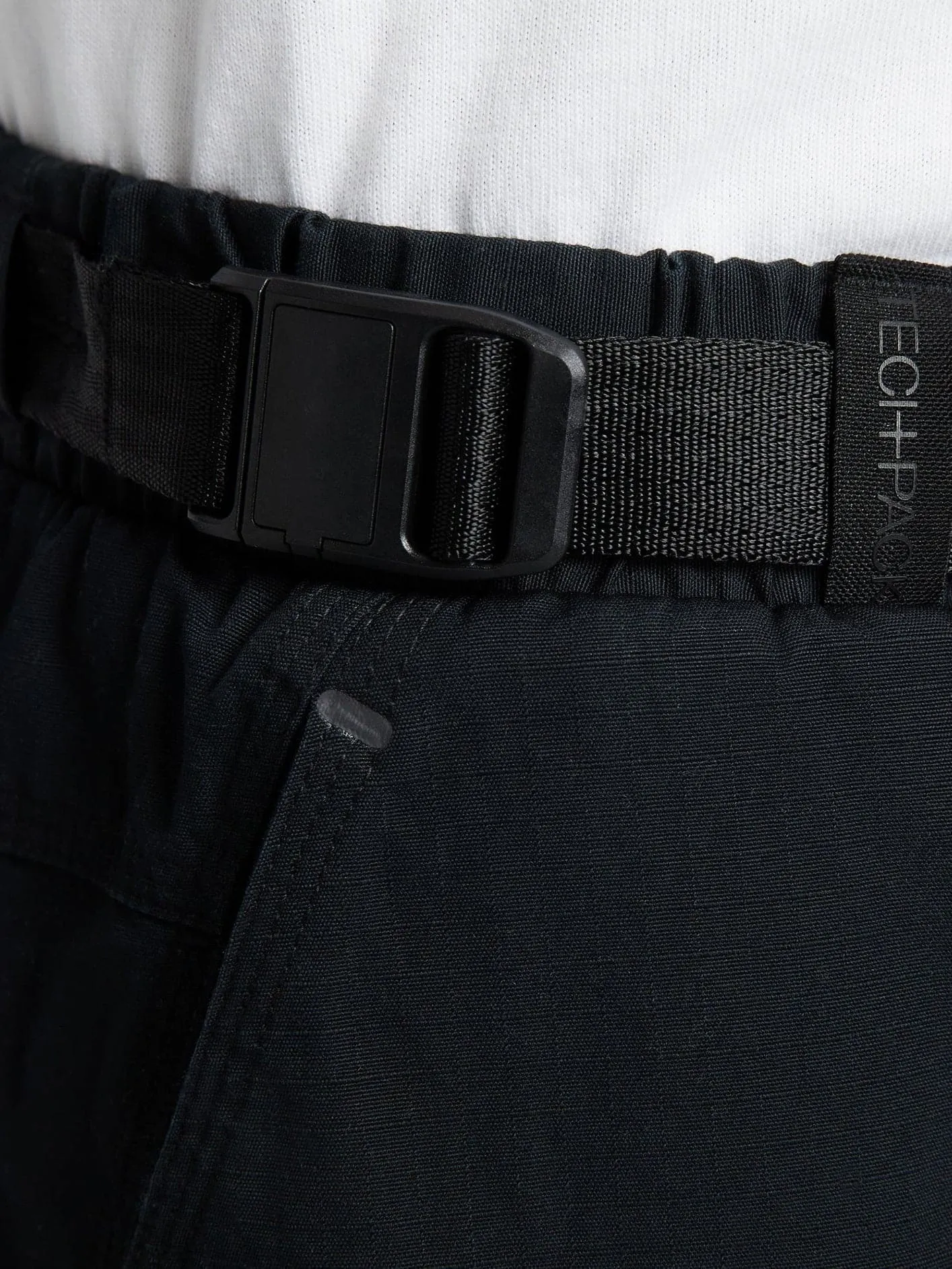 Sportswear Tech Pack Woven Pants - Black