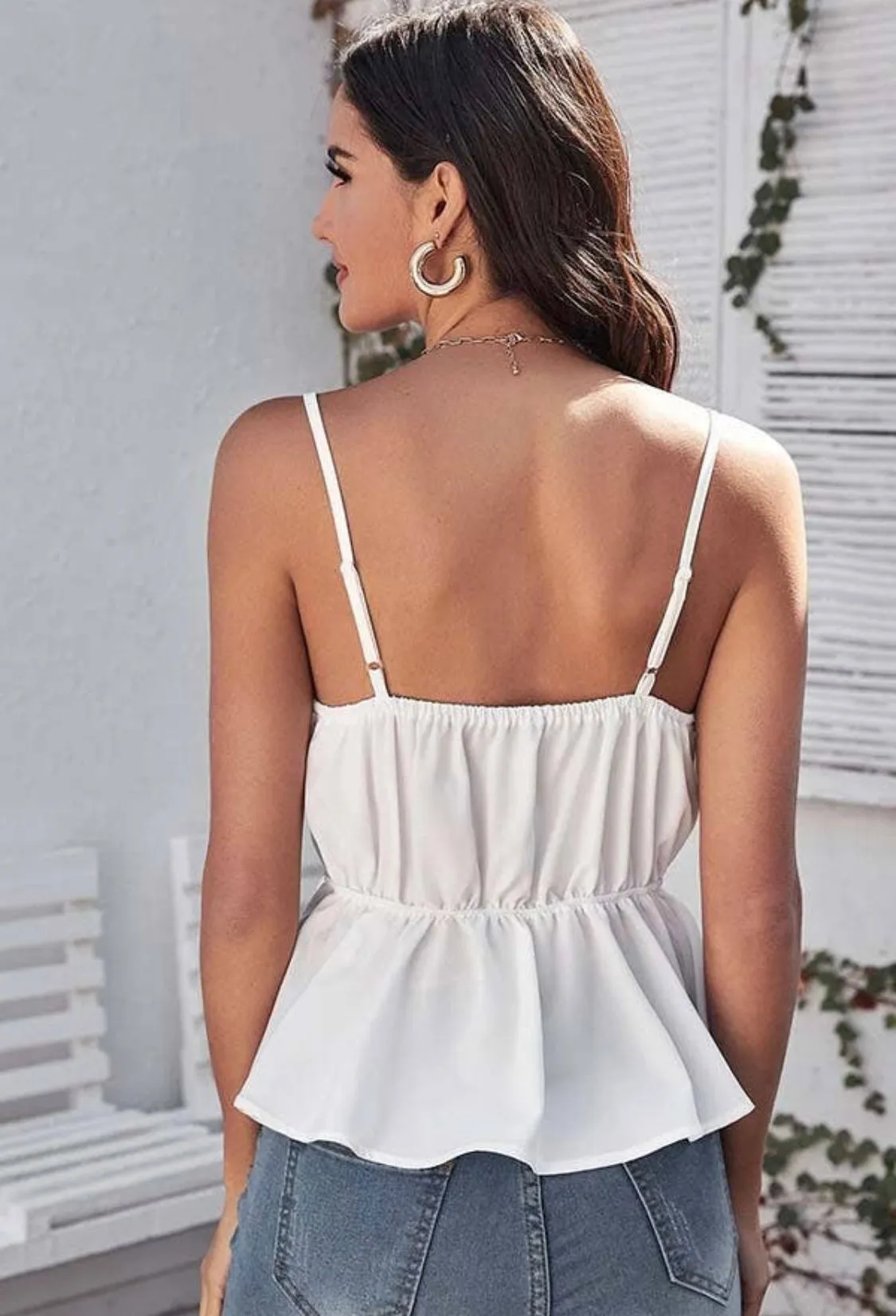 Tying Front Flouncing Hem Tank Top