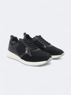 Women's Textured Sneakers,Black