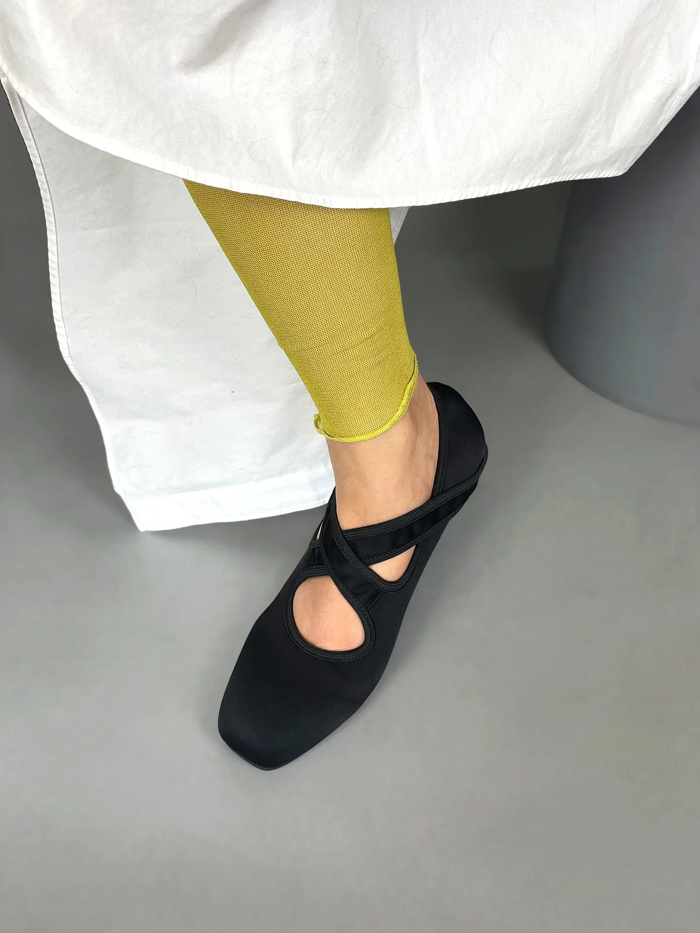 X Stretch Ballet Flat - Black